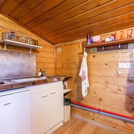 De 2 Chambres Avec Jardin Amenage Et Wifi A A 7 Km De La アパート *